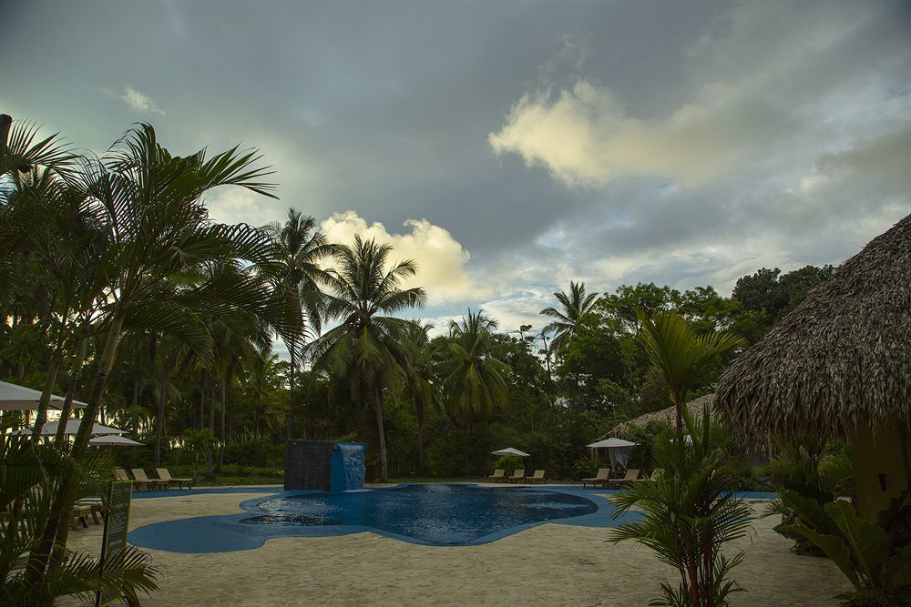Clandestino Beach Resort Парита Екстериор снимка